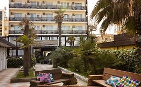 Hotel Constellation